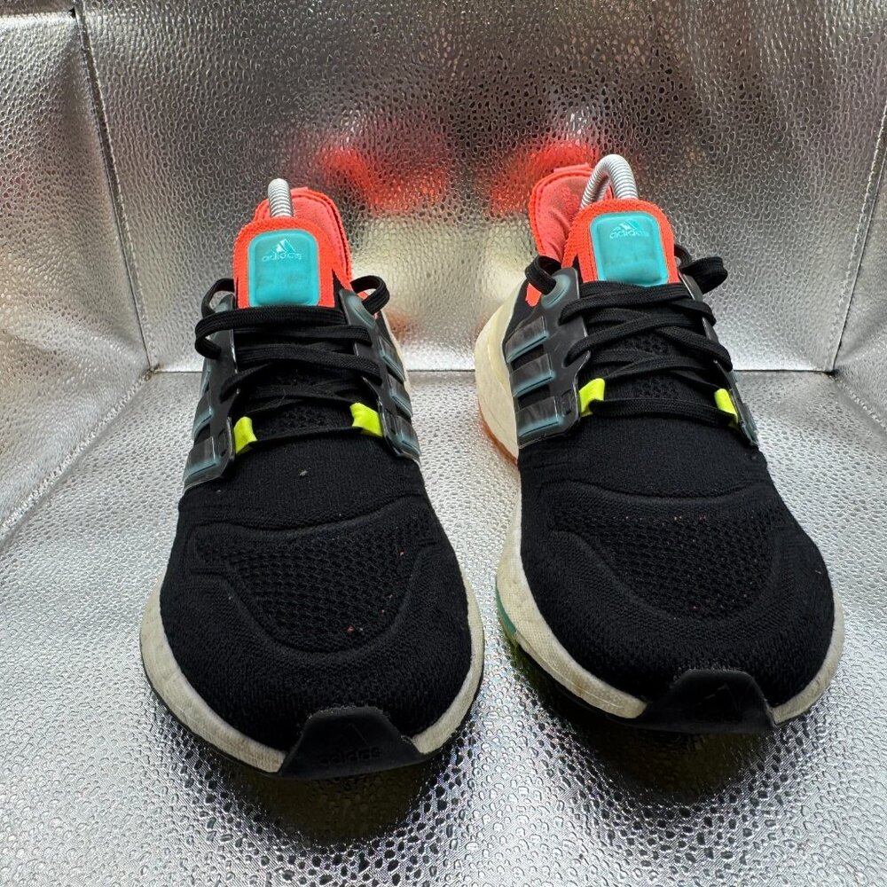 Size 7.5 Adidas Ultraboost 22 Core Black Skyrus Turbo Womens Running Shoe GY8681 - Picture 4 of 8